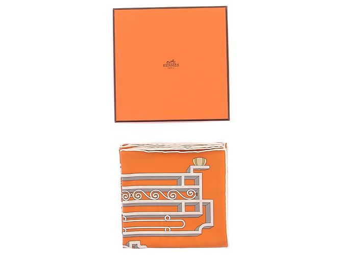 Hermès Lenço de seda laranja « L'Enseigne du Sellier » - vista 3