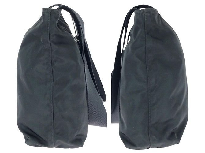Prada Tessuto Nylon Schultertasche - Ansicht 8