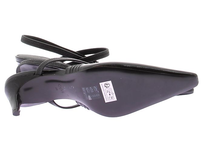 Cos Schwarze Pumps aus Vinyl - Ansicht 5