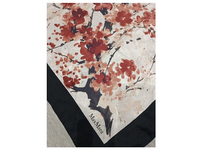 Foulard in seta Max Mara con stampa floreale - vista 5
