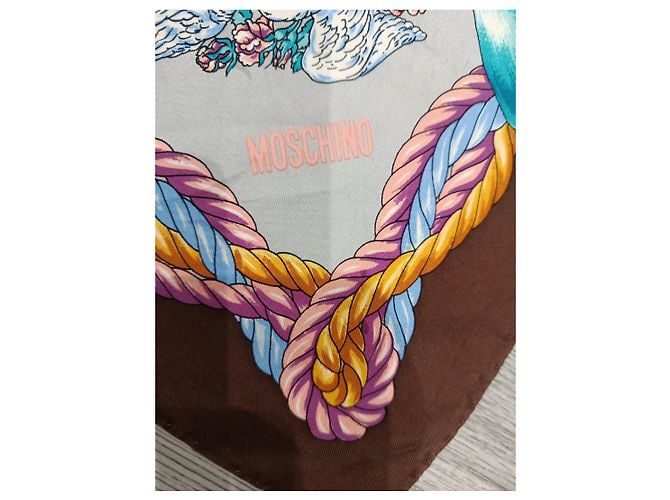 Lenço de seda Moschino com estampado de pombas e laços - vista 2