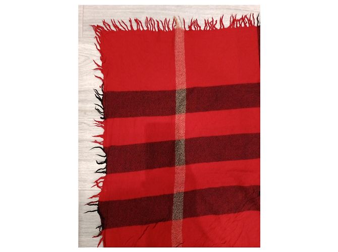 Sciarpa Burberry a quadri rossa e nera - vista 6