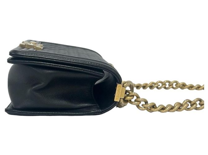 Chanel Boy Schultertasche und Pouch aus Leder - Ansicht 6