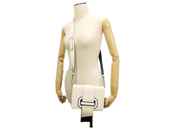 Prada City Plex 2-Way Schultertasche aus Kalbsleder - Ansicht 2
