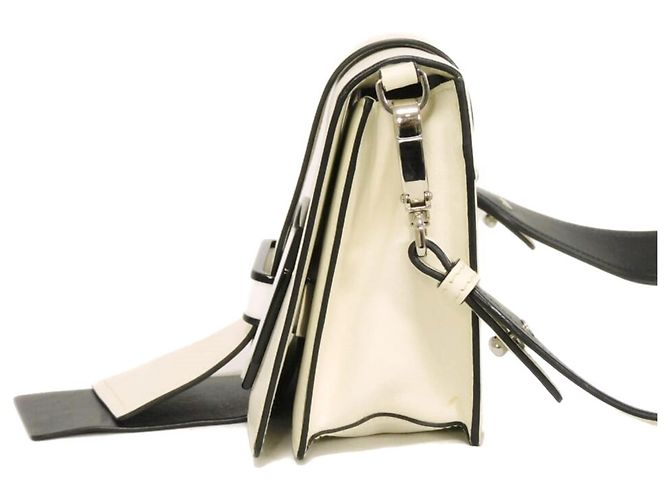Prada City Plex 2-Way Schultertasche aus Kalbsleder - Ansicht 3