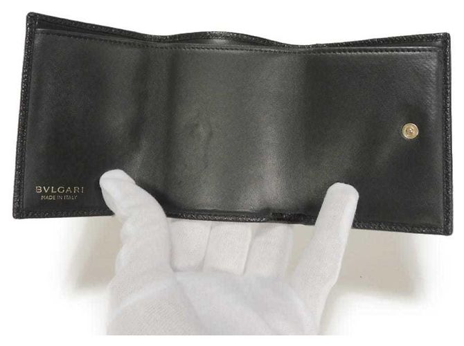 Bulgari Bvlgari Tri-Fold Geldbörse aus schwarzem Leder - Ansicht 5