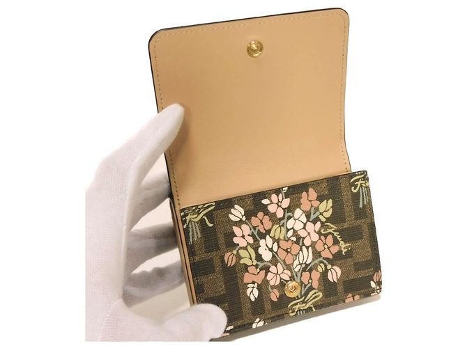Zucca Portafoglio tri-fold Fendi in tessuto marrone - vista 14