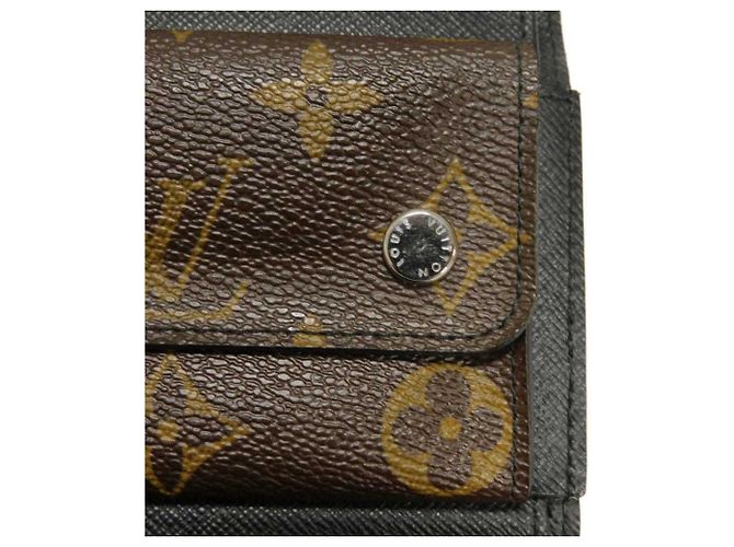 Cartera compacta Tri-fold Louis Vuitton - vista 16