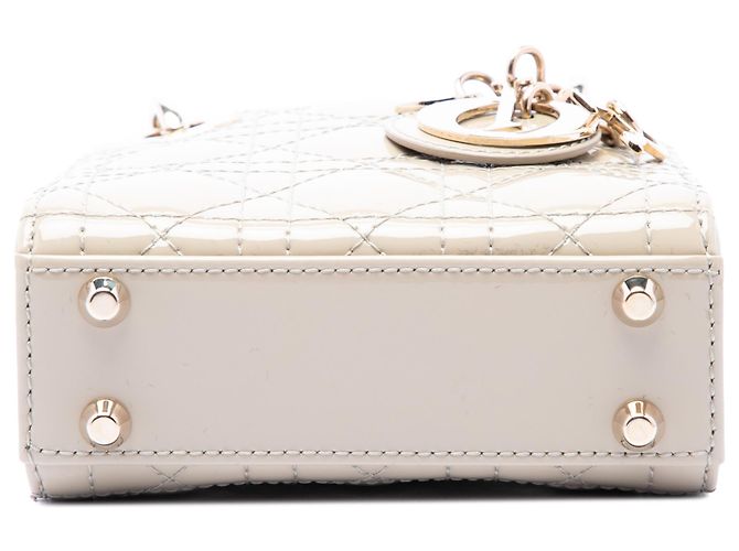 Dior Beige Micro Patent Cannage Lady Dior - vista 3