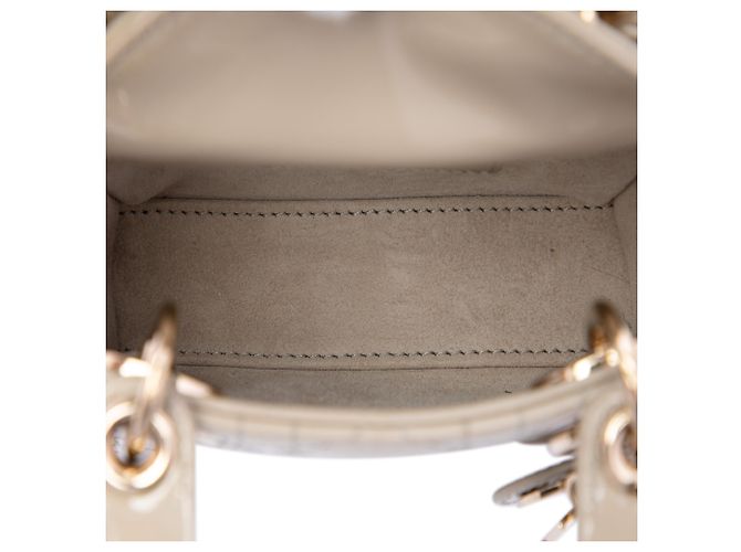 Dior Beige Micro Patent Cannage Lady Dior - vista 4