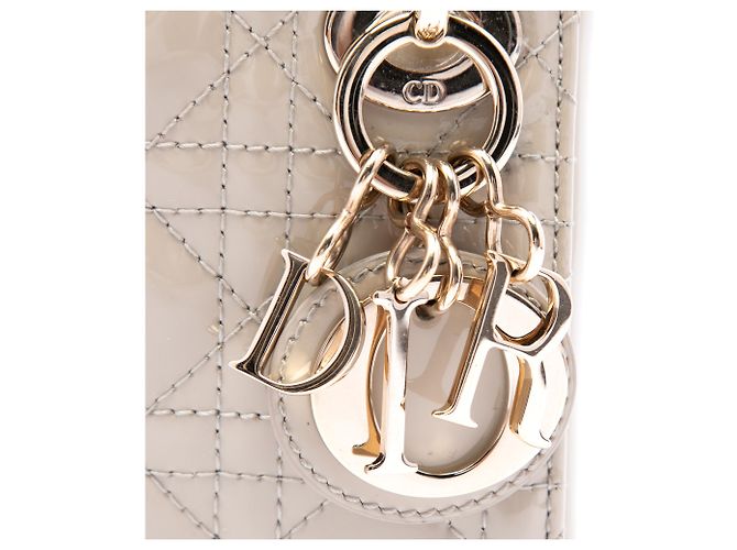 Dior Beige Micro Patent Cannage Lady Dior - vista 5