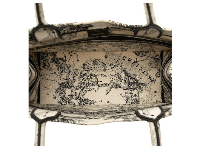 Borsa Book Tote Dior in tela ricamata Zodiac Toile De Jouy bianca, dimensione Medium - vista 4