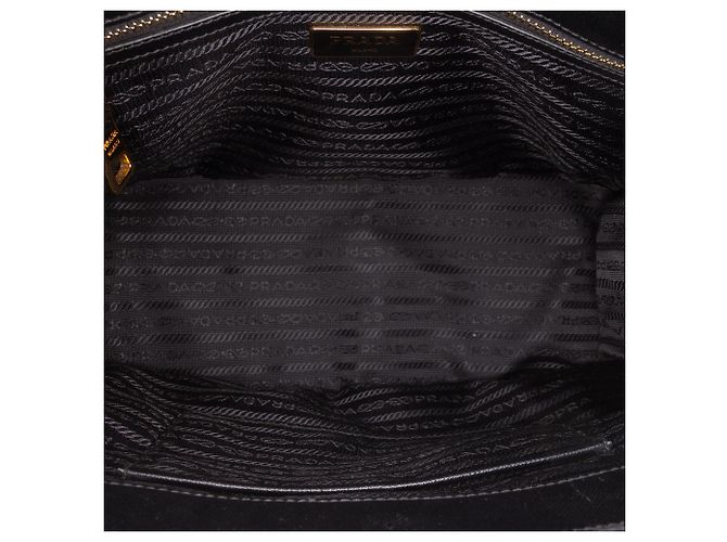 Prada Bolsa Galleria Double Zip Small em couro Saffiano preto - vista 4