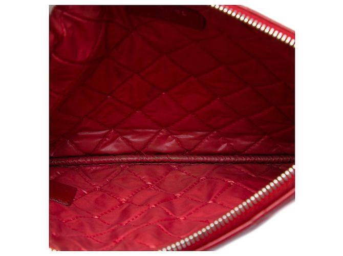 Clutch Chanel Red Small Quilted Lambskin O Case - vista 4