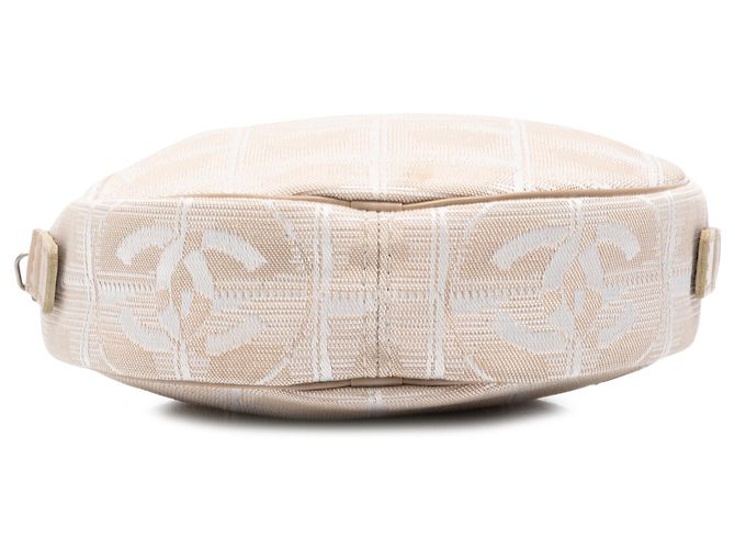 Pouch da polso rotondo in nylon Chanel Beige New Travel Line - vista 3