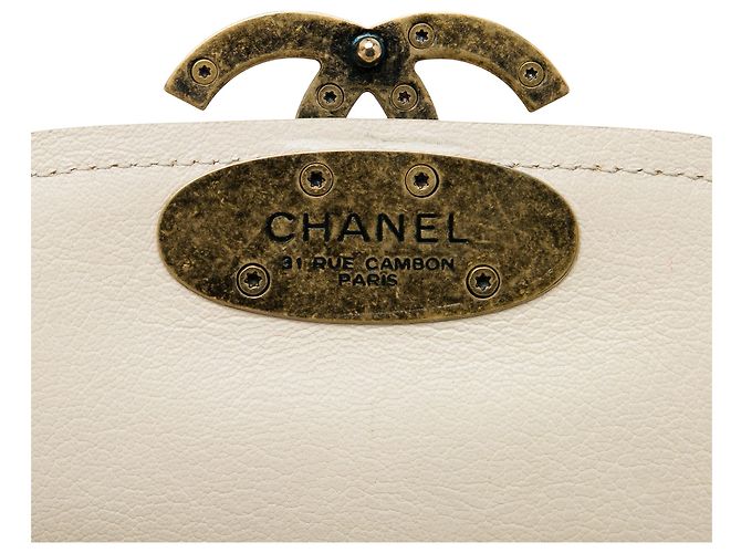 Chanel Brown Small Calfskin Coco Curve Flap - vista 5