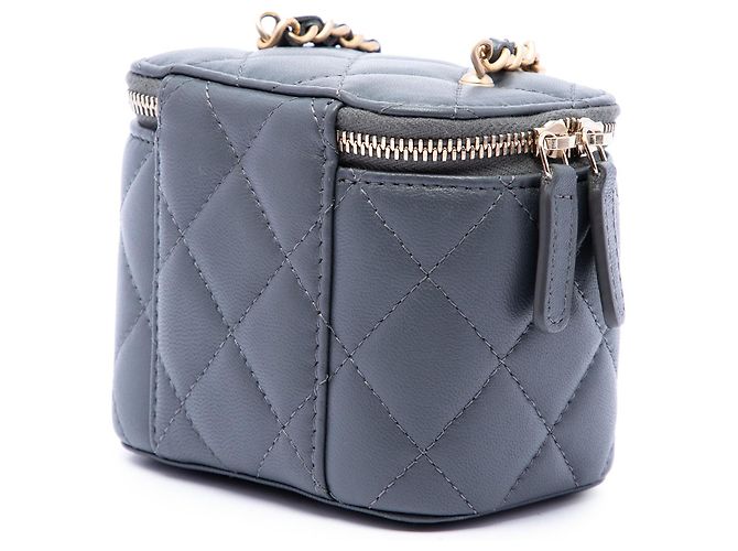 Chanel Mini Vanity Case Trendy CC en piel de cordero acolchada gris - vista 2