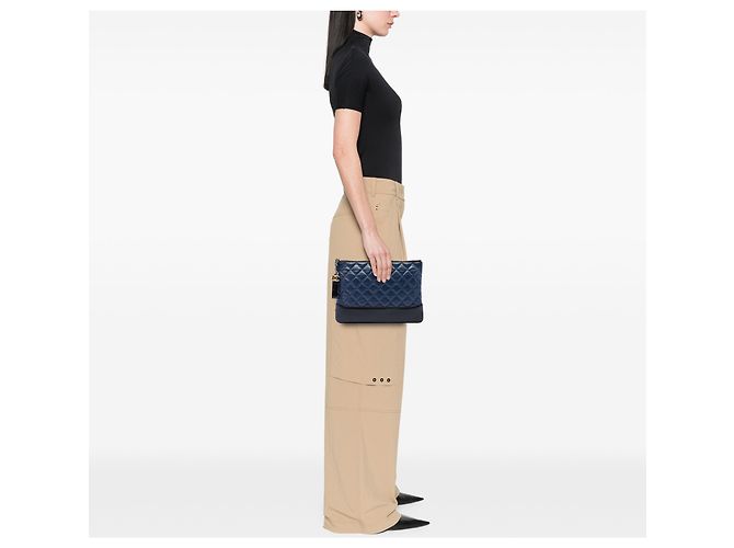 Chanel Blue Medium Aged Calfskin Gabrielle O Case Clutch - vista 6