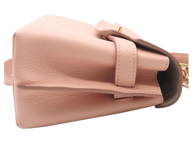 Louis Vuitton Pink Taurillon Mini LockMe Ever - vista 13