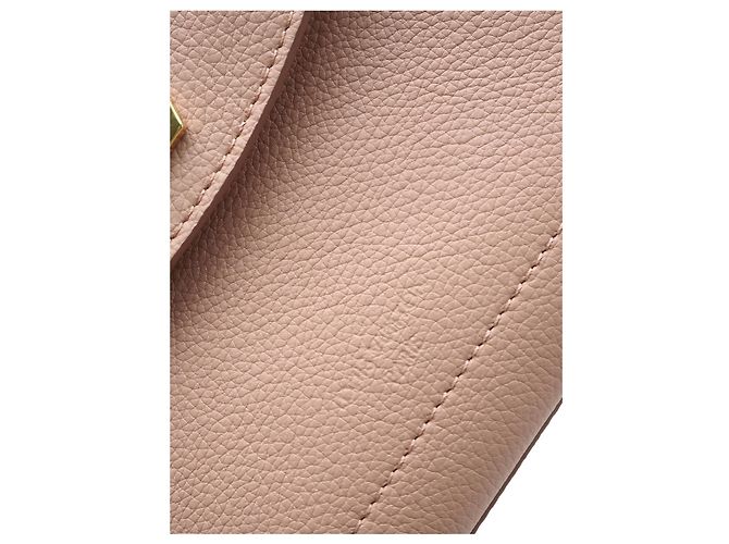 Louis Vuitton Pink Taurillon Mini LockMe Ever - vista 8