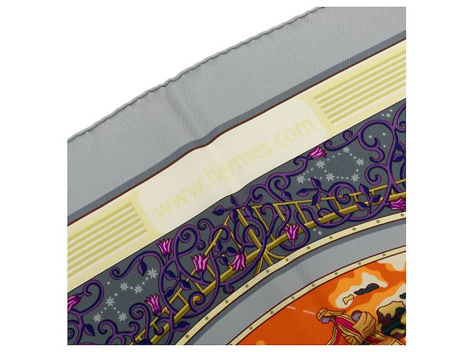 Foulard di seta Hermès Orange Www.hermes.com 90 - vista 3