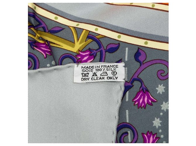 Foulard di seta Hermès Orange Www.hermes.com 90 - vista 7