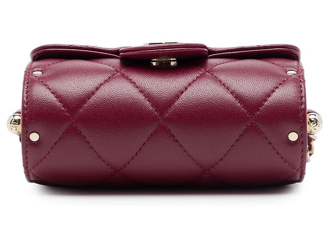 Portacarte Chanel Red Quilted Lambskin Box Of Secrets con catena - vista 3