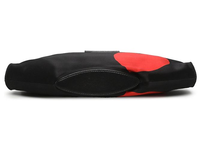 Clutch Alexander McQueen Black Printed Satin Heart De Manta Clutch - vista 3