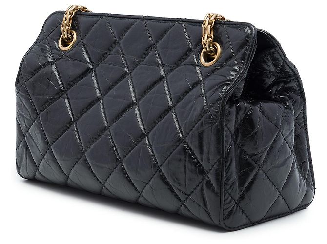 Borsa Shopping Chanel Reissue 2.55 in pelle di vitello craquelé lucida matelassé nera - vista 2