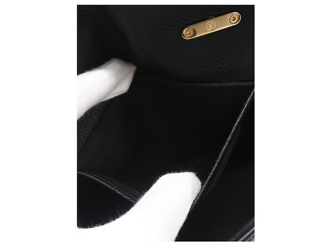 Louis Vuitton Black Monogram Empreinte Nano Madeleine - Ansicht 8