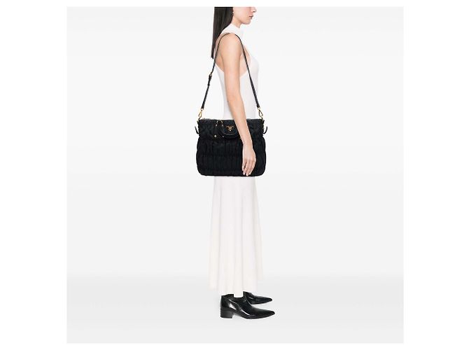 Bolsa Satchel Prada em Tessuto Gaufre Preta - vista 6