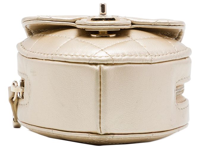 Borsa Chanel Gold Mini Quilted Metallic Lambskin CC In Love Heart Bag - vista 3