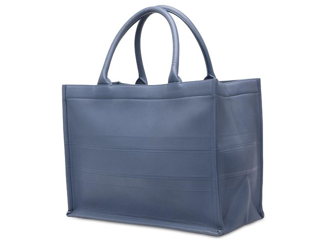 Dior Book Tote Medium in pelle goffrata blu - vista 2
