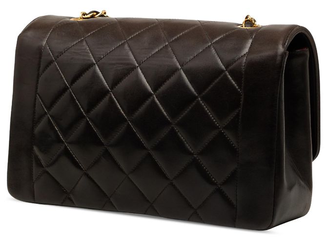 Chanel Black Medium Lambskin Diana Flap - vista 2