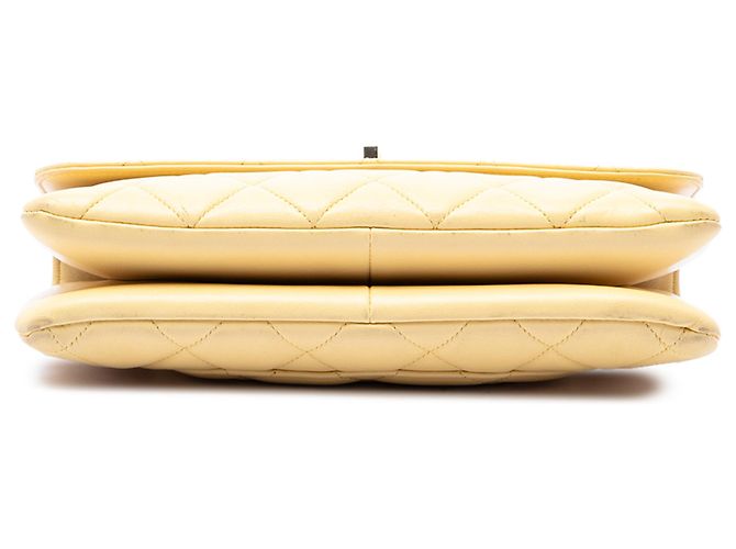 Chanel Yellow Quilted Lambskin Trendy CC Flap - vista 3