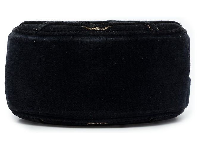 Chanel Borsa a Tracolla Rotonda in Velluto Nero, Perle e Paillettes - vista 3