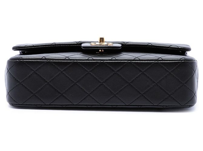 Chanel Black Medium Classic Lambskin Double Flap - Ansicht 3