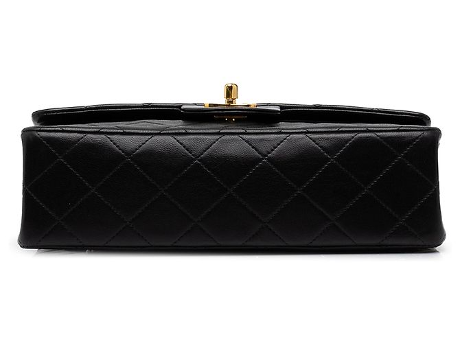Chanel Black Small Classic Lambskin Double Flap - vista 3