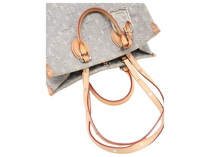 Louis Vuitton Gray Monogram Denim Onthego MM - vista 14