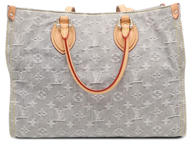 Louis Vuitton Gray Monogram Denim Onthego MM - vista 2