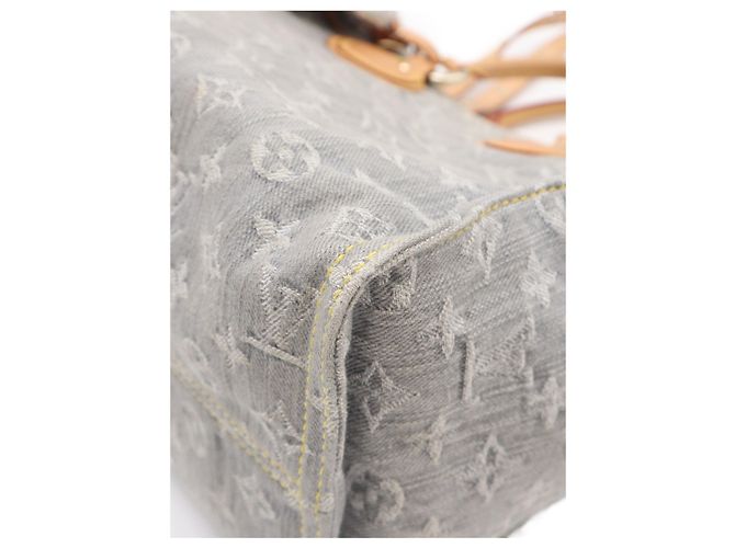 Louis Vuitton Gray Monogram Denim Onthego MM - vista 9