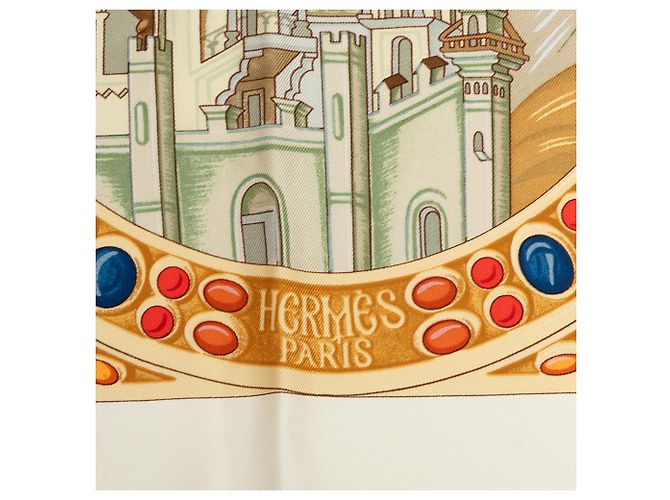 Pañuelo de seda Hermès White Le Triomphe du Paladin - vista 3