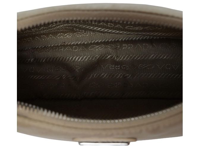 Bolso Prada Beige Re Nylon Re Edition 2005 - vista 4