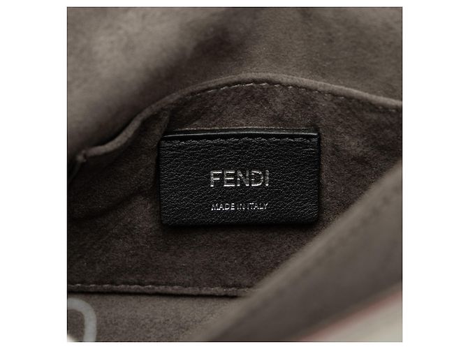 Fendi Gold Mini Scalloped Metallic Studded Leather Kan I Crossbody - vista 5
