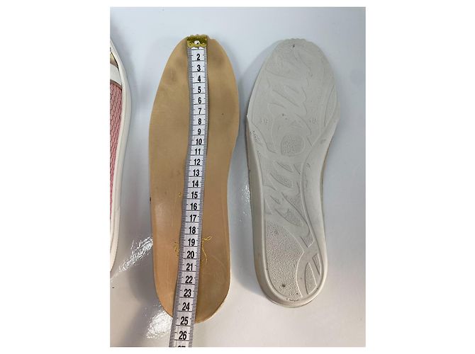 Christian Louboutin Sneakers mesh e pelle rosa con borchie - vista 11