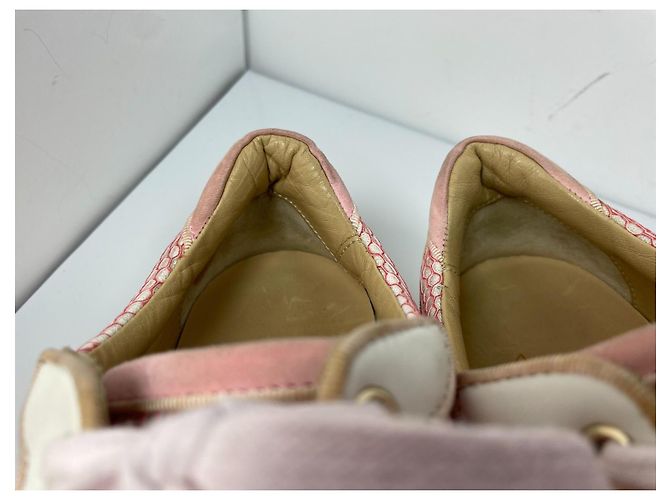 Christian Louboutin Sneakers mesh e pelle rosa con borchie - vista 4