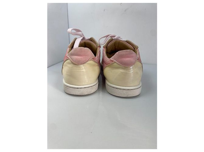 Christian Louboutin Sneakers mesh e pelle rosa con borchie - vista 5