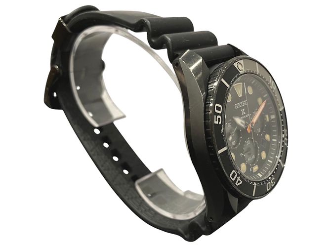 Seiko Prospex Solar Powered Wristwatch - view 3