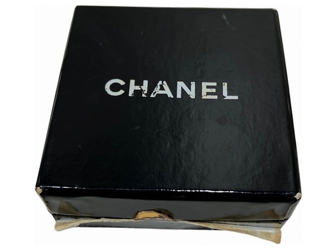 Boucles d'oreilles Clip Coco Mark en perles Chanel - vue 6