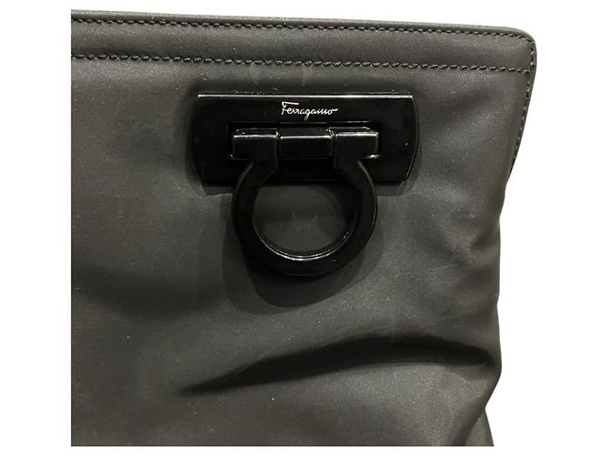 Gancini Borsa tote 2 in 1 in nylon Salvatore Ferragamo - vista 7